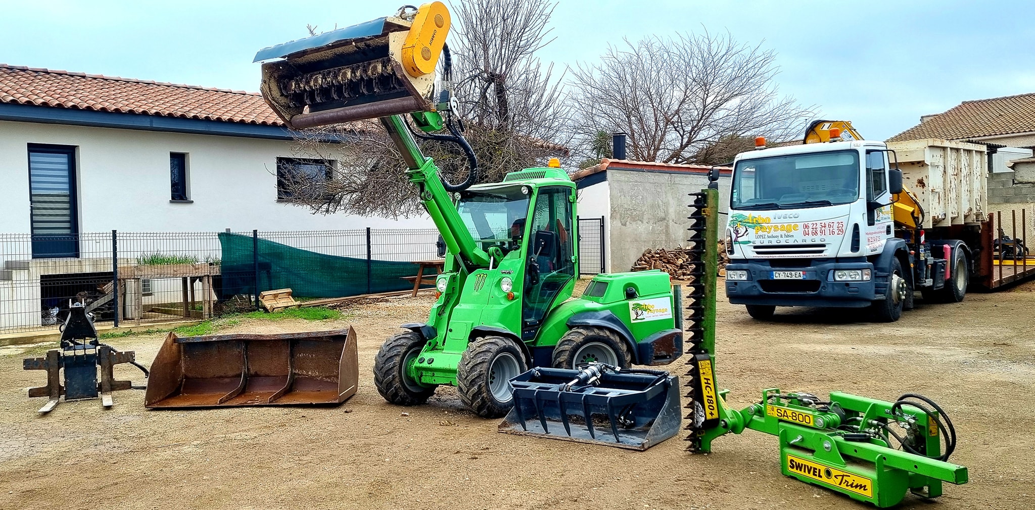 Notre Avant tecno 745 multi-outils